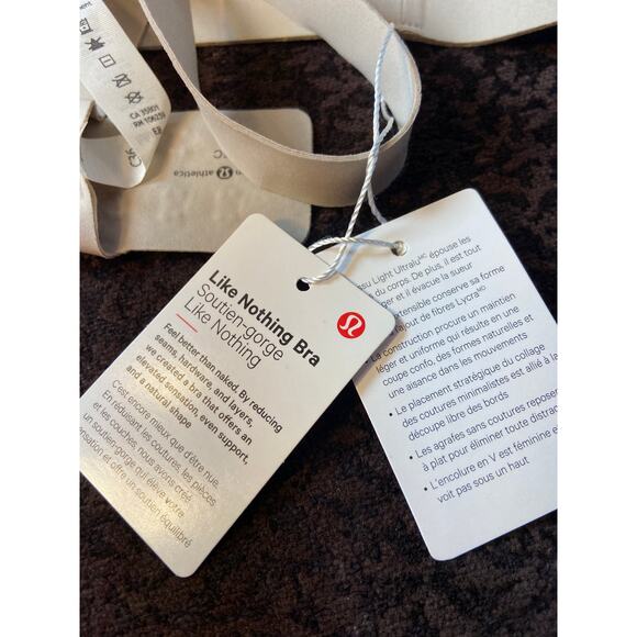 Lululemon Like Nothing Bra . - Picture 7 of 9